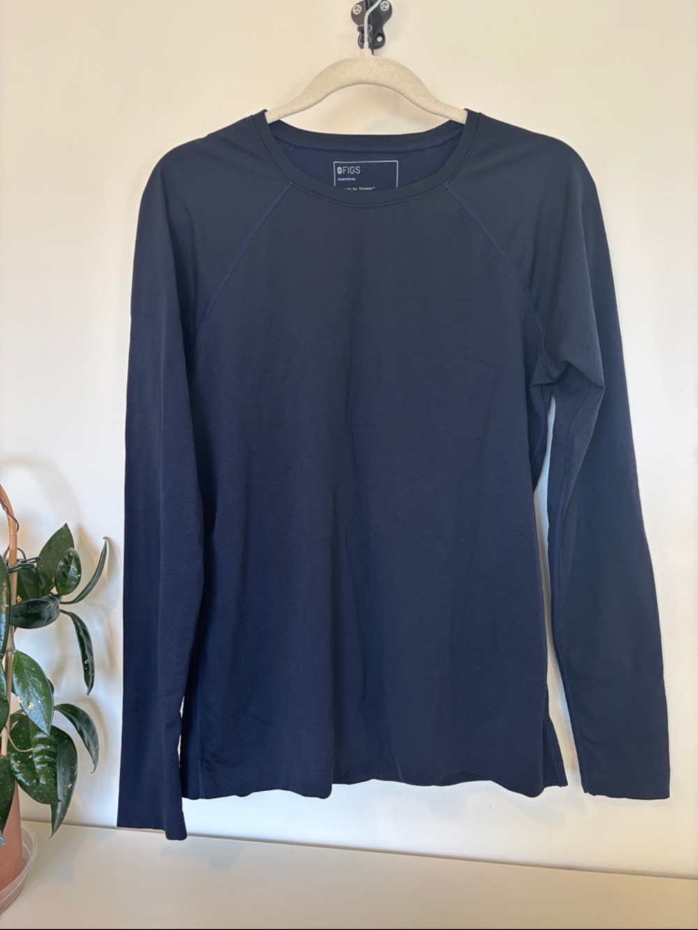 FIGS Seamless Under Scrub Long sleeve Top